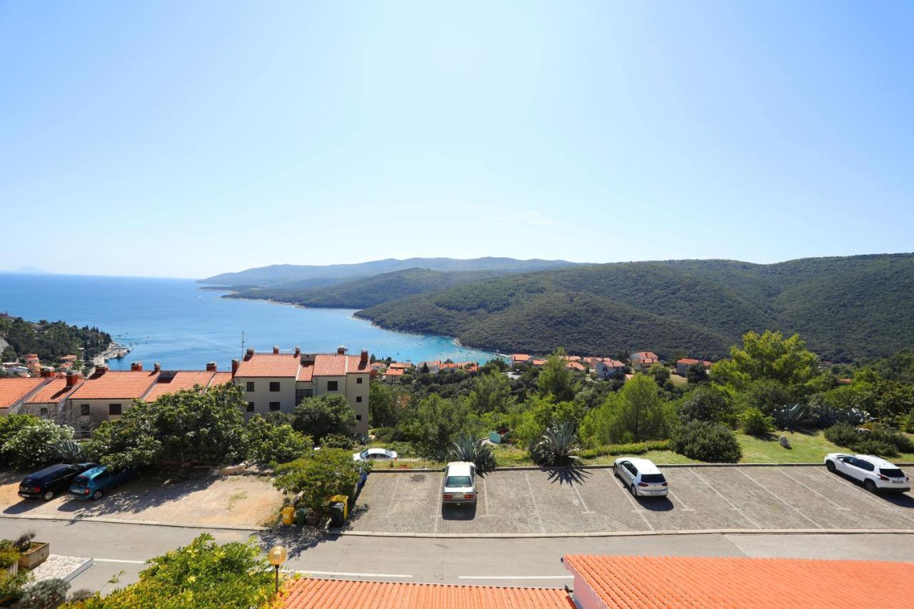 Greenhouse Family Apartments Rabac Exterior foto