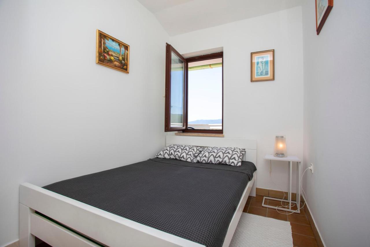 Greenhouse Family Apartments Rabac Exterior foto