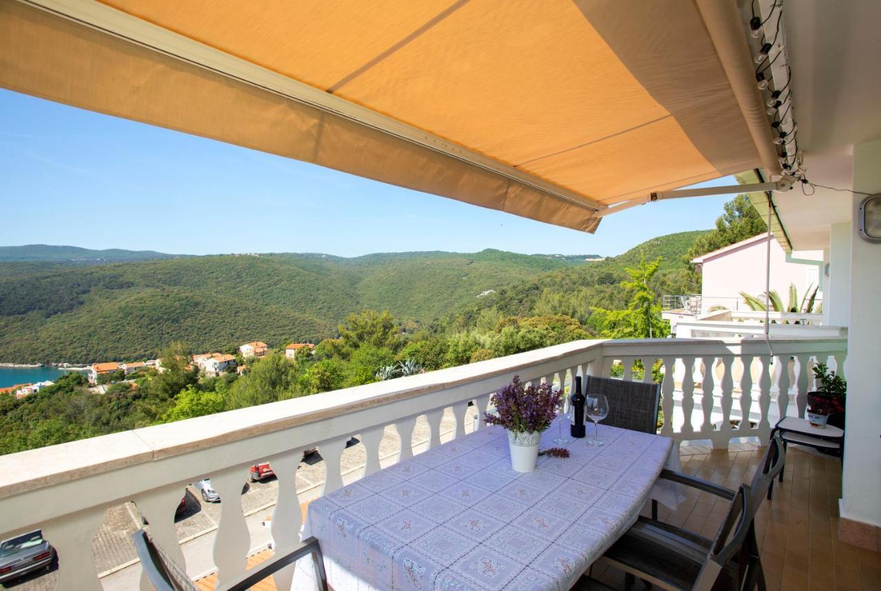 Greenhouse Family Apartments Rabac Exterior foto